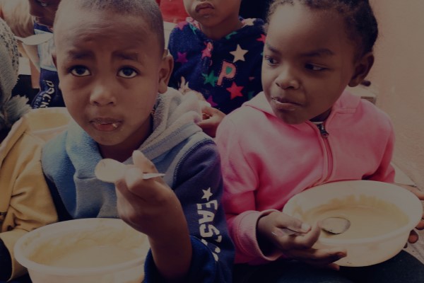 enfants de Madagascar