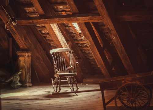 Comment se débarrasser de ses vieux meubles à Paris ?