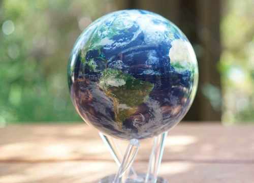 Découvrez le Mova Globe : une décoration époustouflante