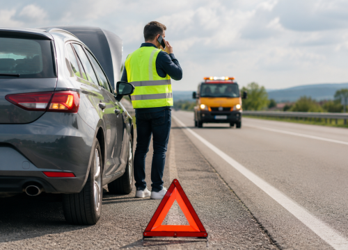 panne voiture sur la route