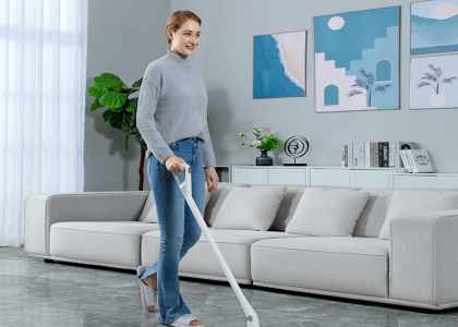 Brosse de nettoyage pour salle de bains