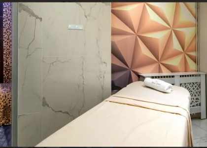 Table de massage haut de gamme à Paris