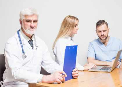 Expertise médicale d'arbitrage : résoudre les litiges médicaux