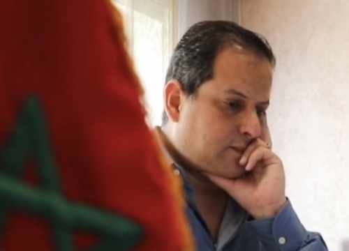 Pr el hamaoui dans son bureau 