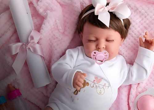 bebe-reborn-fille-silicone
