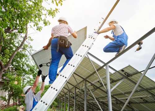 Installation de panneaux Solaire avec Cassan Energie et Confort 