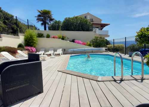 gites-sassone, locations de vacances avec piscine