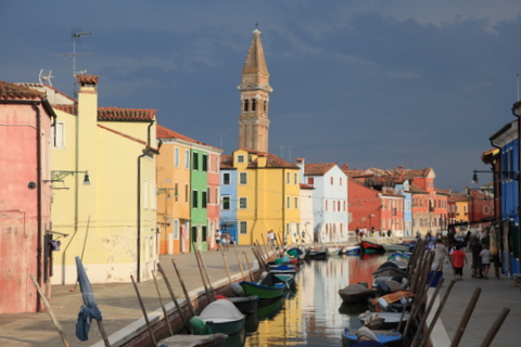 Dans la lagune de Venise, Burano