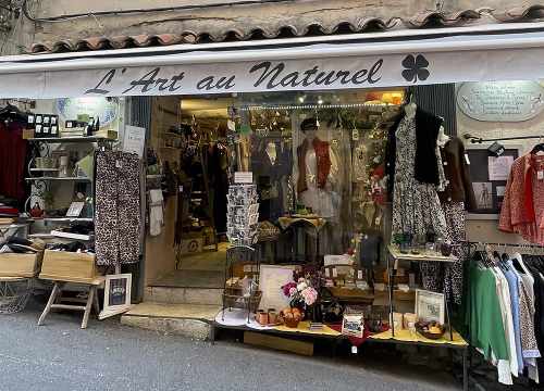 Boutique à Biot