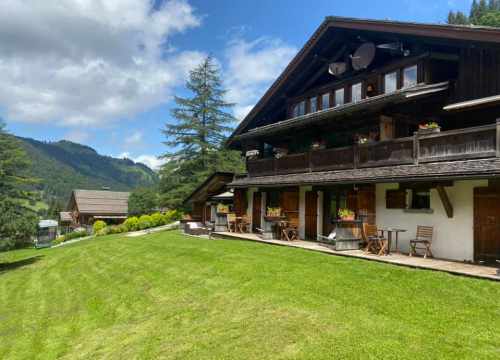Les Chalets de la Serraz à La Clusaz