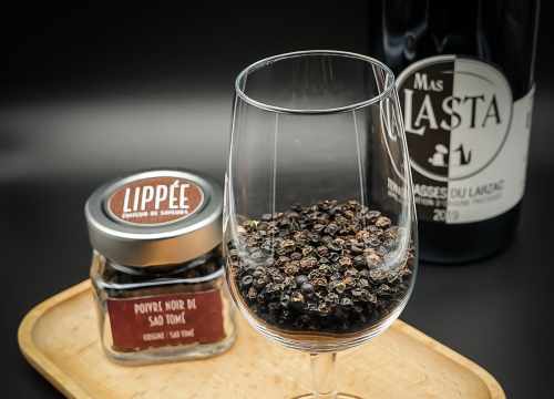 Accord poivre de Sao Tomé et vin du Languedoc
