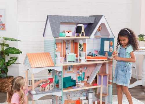 Maison de Poupée et autres Jouets