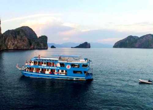 Le MV Smiling Seahorse bateau de croisières 