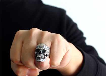 Univers skull, la boutique de référence de tête de mort