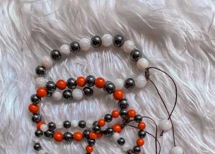 Bracelets bouddhiste Hématite Pierre de Lune Corail